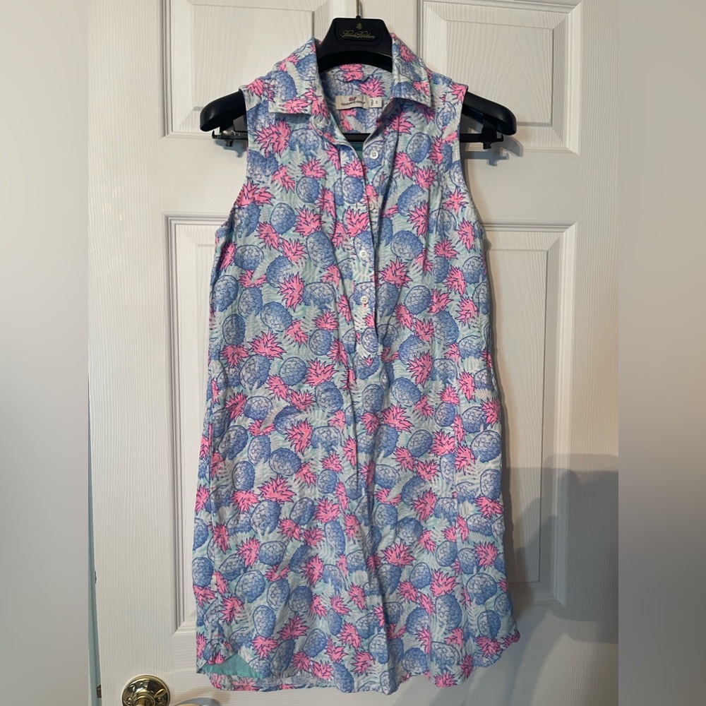 VINEYARD VINES DRESS!! Perfect condition